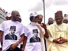 JUST IN!!! 2Baba & Annie Idibia Storm Lafia Town in Style Ahead of Massive Anti-Violence Campaign.